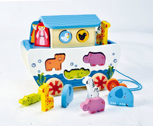 Hape Pull along Noah’s Ark