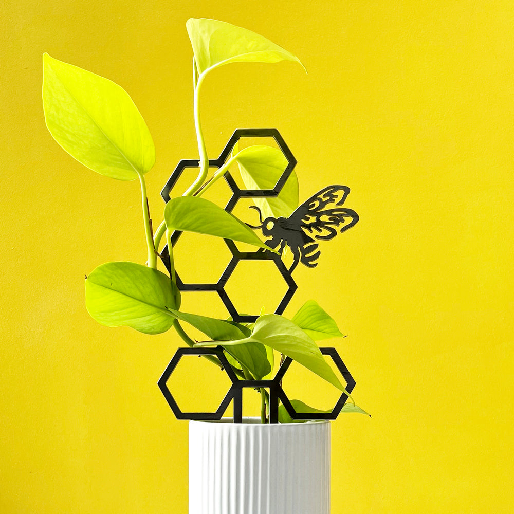 Metalbird Honeybee Plant Trellis